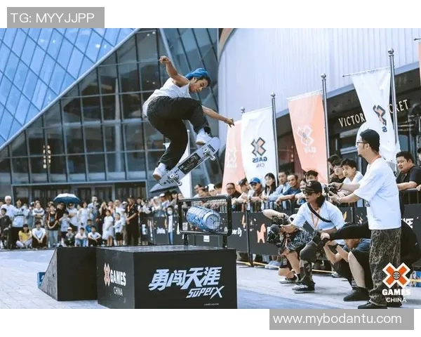 西安极限运动队在滑板精英赛中以86分稳居积分榜首位